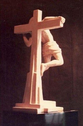 Escultura Cristo de Jorge Vargas, vista 2